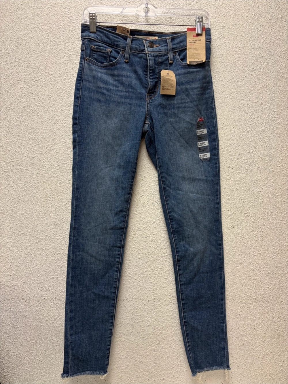 Women's Levi's Skinny Jeans Size 2 Short (26 X 30) #650